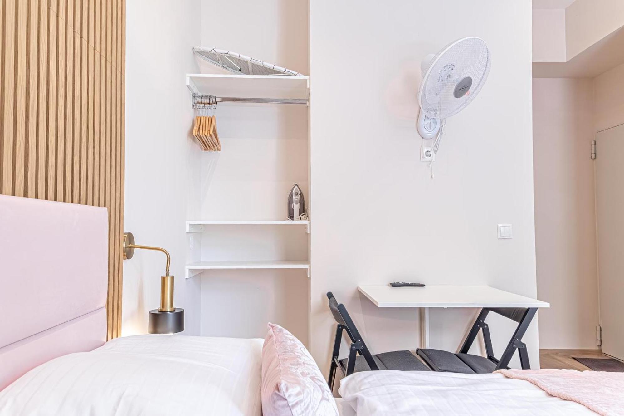 Wiener Stadthalle Boutique - Ideal For Couples * Vienne